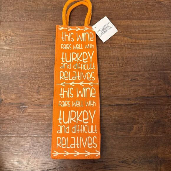 Other - Thanksgiving Wine Gift Bag “Pairs Well With Turkey” New